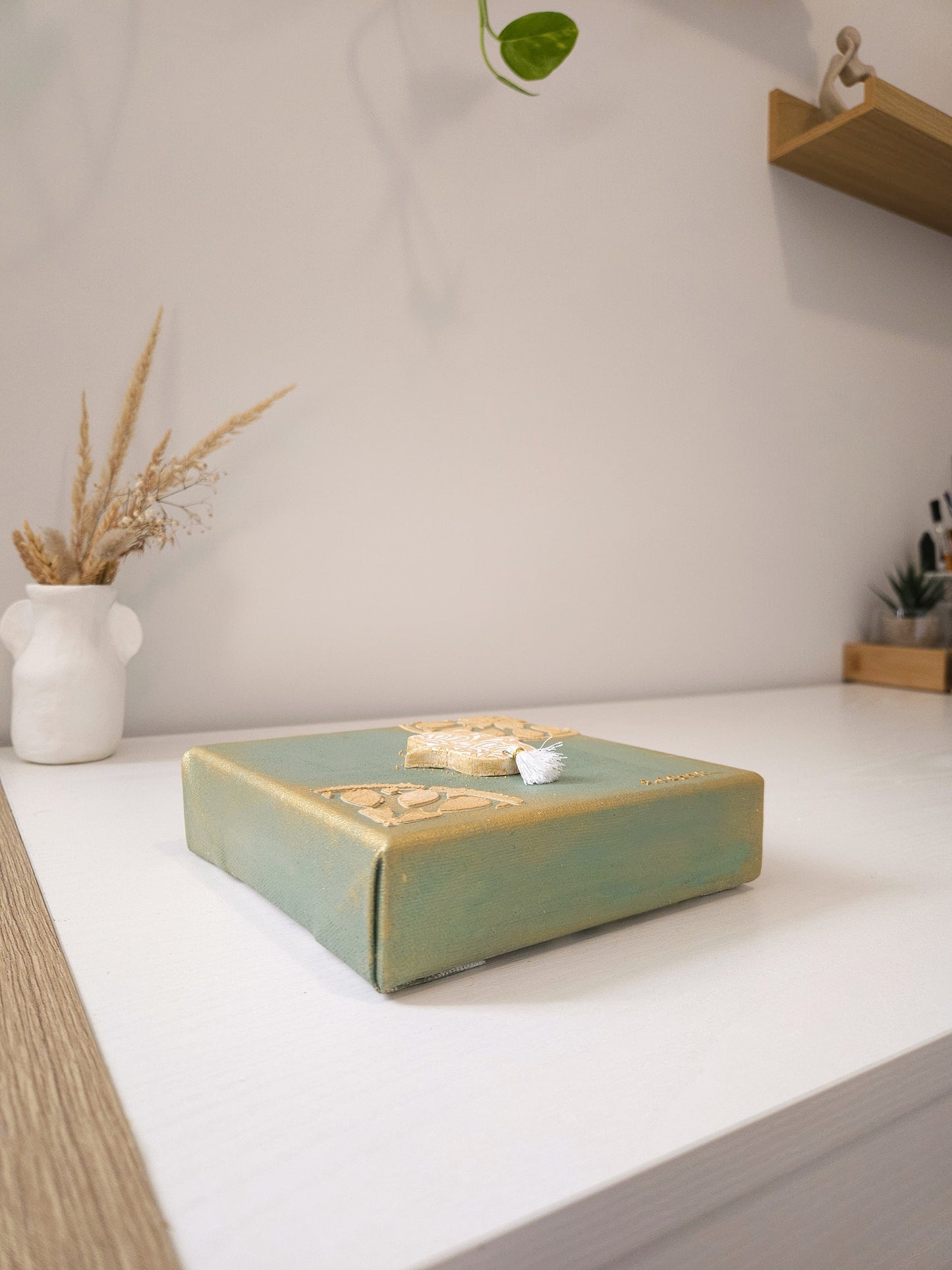 Toile Main de Fatma vert sauge 3D