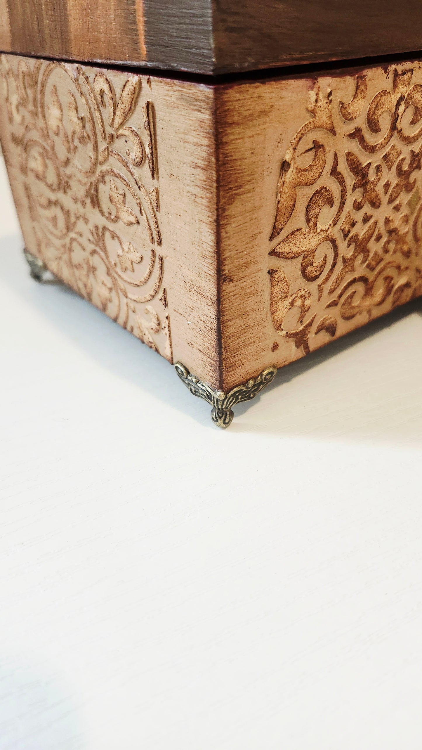 Coffre décoratif artisanal - Ambiance Algéroise