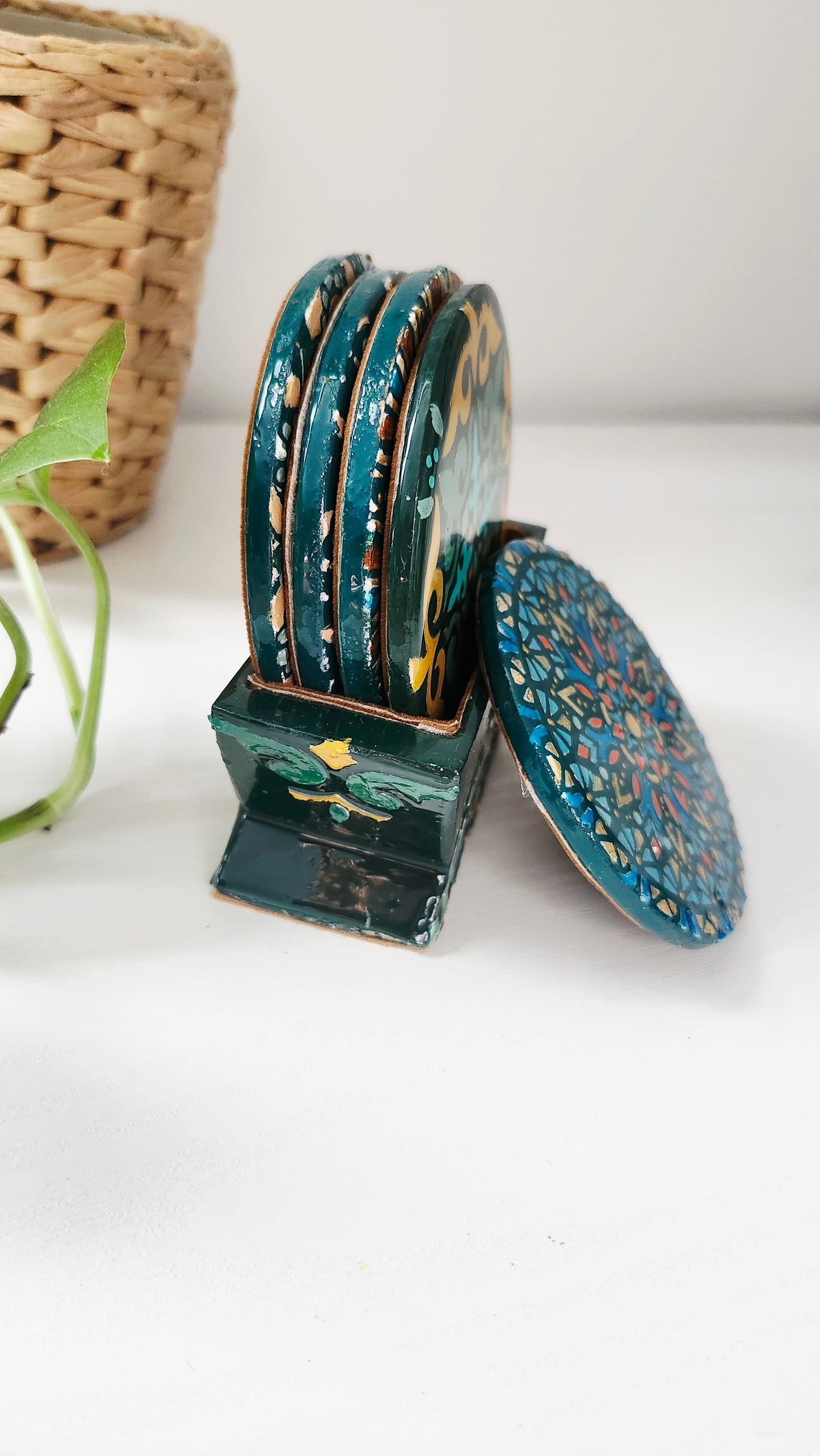 Dessous de verres artisanaux peints à la main